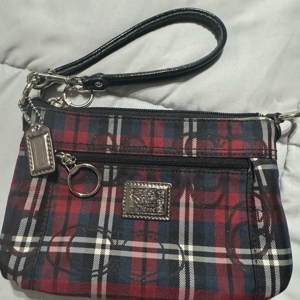 Coach Poppy- Glittery TartanPlaid Wristlet